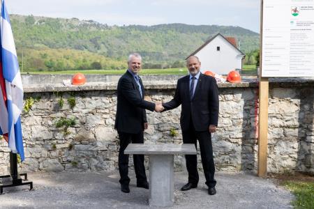 POSTAVITEV TEMELJNEGA KAMNA V ŠMIHELU 9.5.2022 - Valter Leban-7420